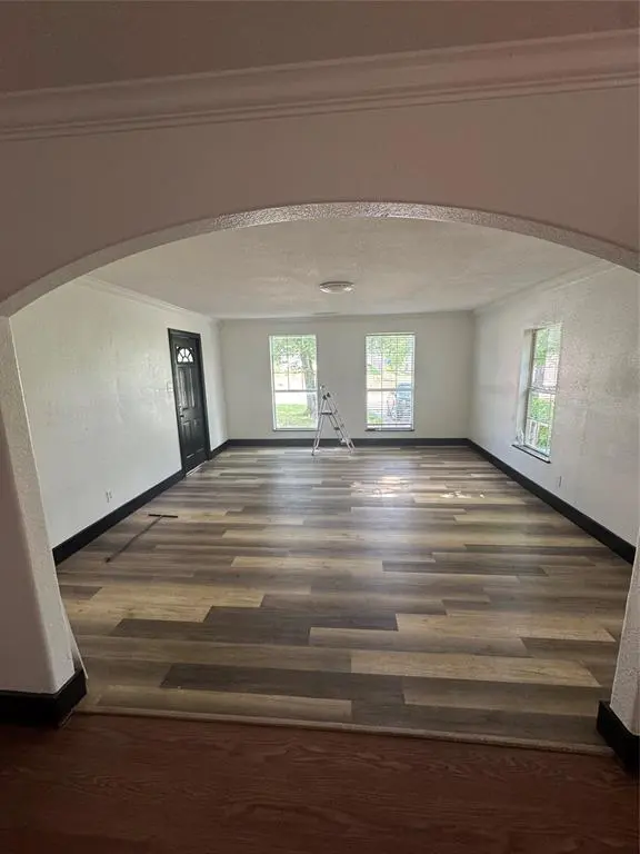 205 W Bond Street, Denison, TX 75020