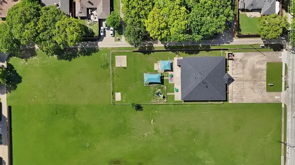 130 S Moore Road, Coppell, TX 75019