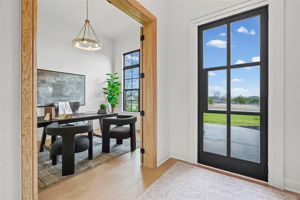 2136 Cotton Tail Way, Cresson, TX 76035