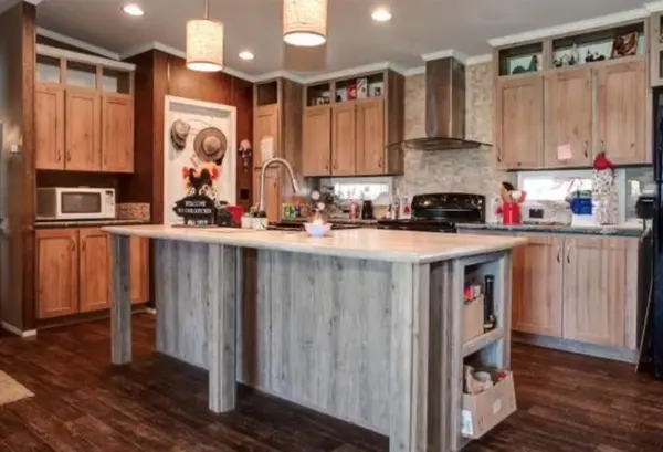 764 County Road 3422, Bynum, TX 76631