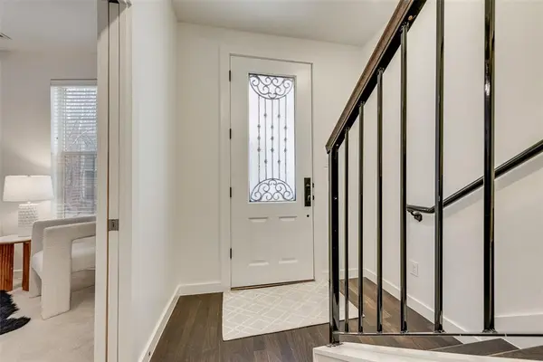 3200 Ross Avenue #28, Dallas, TX 75204