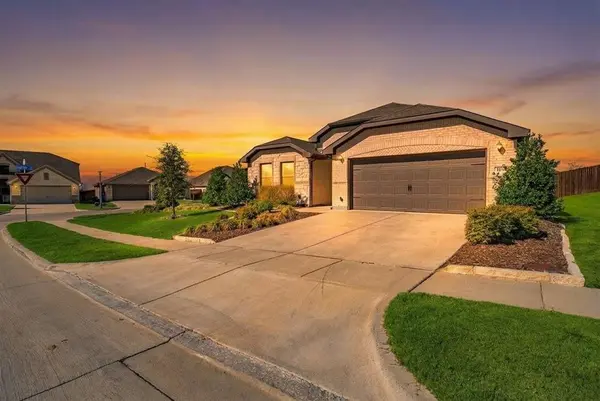 1840 Abelia Lane, Weatherford, TX 76086