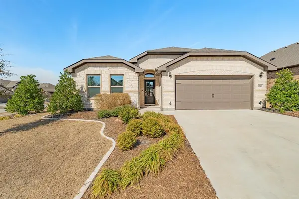 1840 Abelia Lane, Weatherford, TX 76086