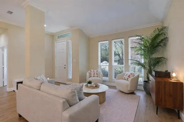 711 Autumn Ridge Drive, Mckinney, TX 75072