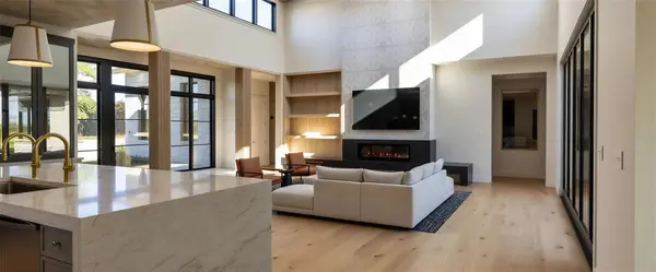 1536 Four Seasons Drive, Colleyville, TX 76034