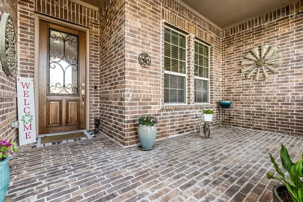 1601 Abercorn Lane, Aubrey, TX 76227