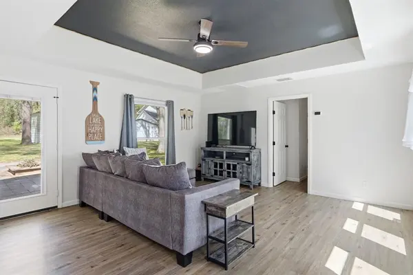 194 Debra Drive, Bullard, TX 75757