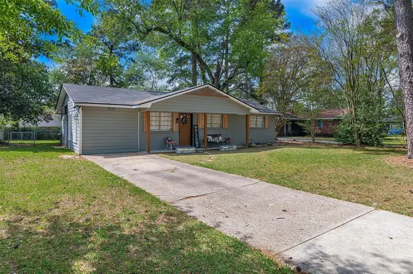 5529 Knollcrest Drive, Shreveport, LA 71129