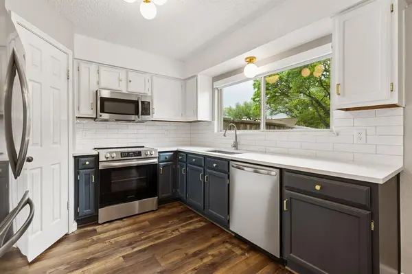 3905 Las Brisas Drive, Plano, TX 75074