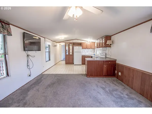 4750 FRANKLIN BLVD #F1, Eugene, OR 97403