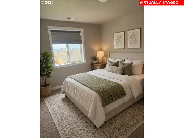 424 SW MT ST HELENS ST, Mc Minnville, OR 97128