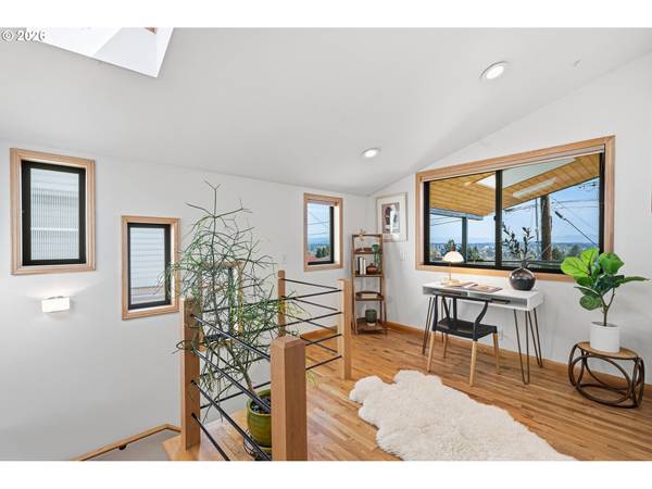 1263 SE 71ST AVE, Portland, OR 97215