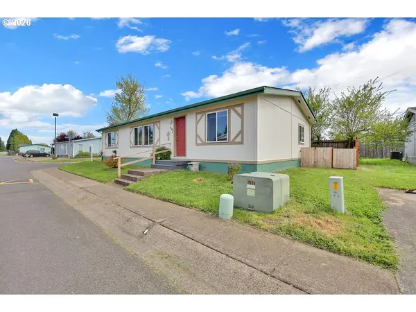 700 N Mill ST #69, Creswell, OR 97426