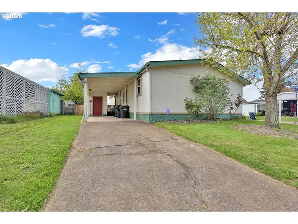 700 N Mill ST #69, Creswell, OR 97426