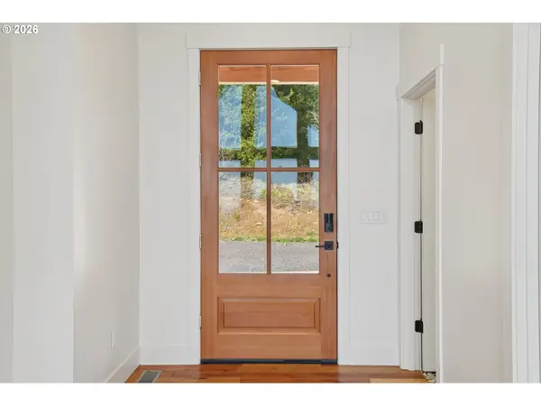 209 HIGH BANK LN, Woodland, WA 98674