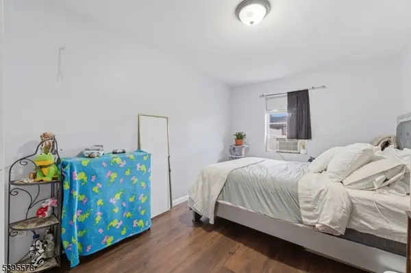 72 Sherman Ave, Newark City, NJ 07114