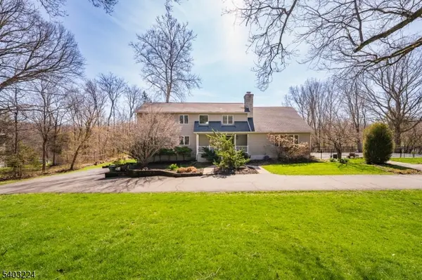 33 Ward Rd, Hardwick Twp., NJ 07825