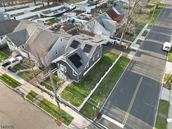 247 E 7Th Ave, Roselle Boro, NJ 07203