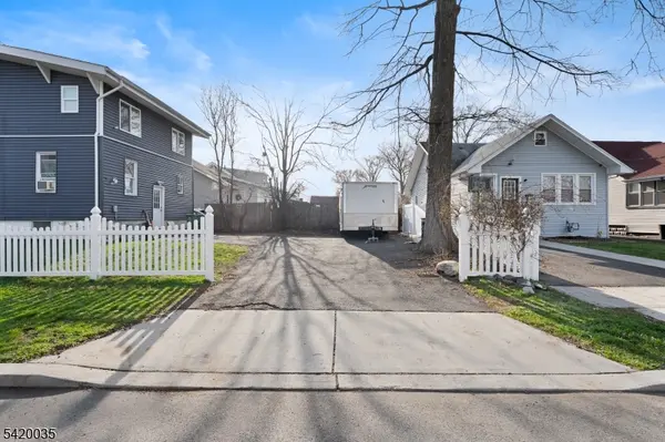 247 E 7Th Ave, Roselle Boro, NJ 07203