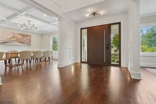 290 Long Hill Dr, Millburn Twp., NJ 07078