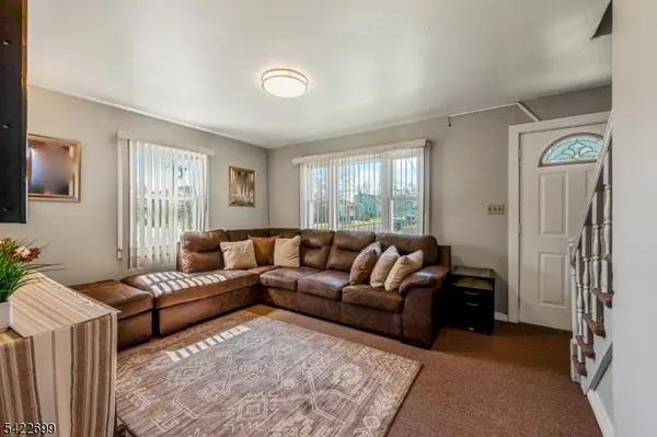 1302 Bower St, Linden City, NJ 07036