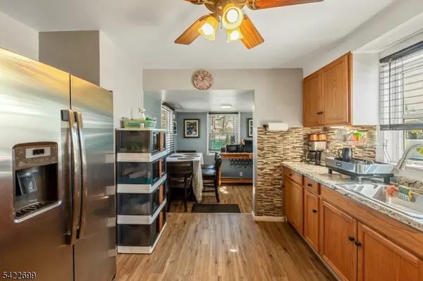 1302 Bower St, Linden City, NJ 07036