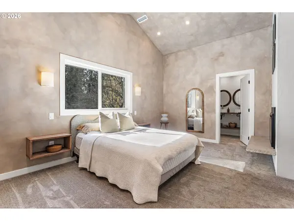 13136 NE SUMAC CT, Brush Prairie, WA 98606