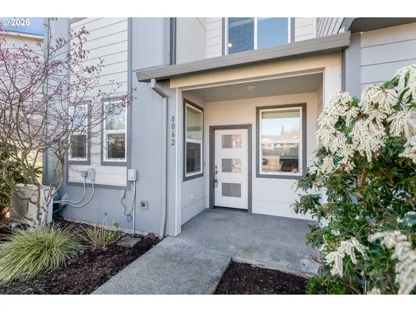 8062 SE BUTTERNUT CREEK PKWY, Hillsboro, OR 97123