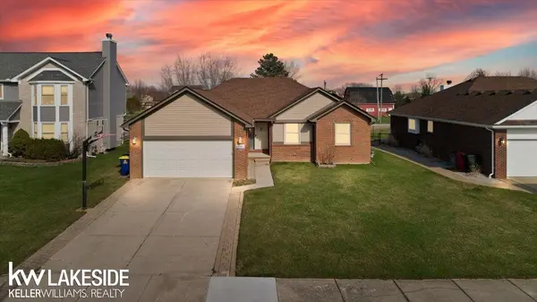 53558 Spurry LN, Chesterfield Twp, MI 48051