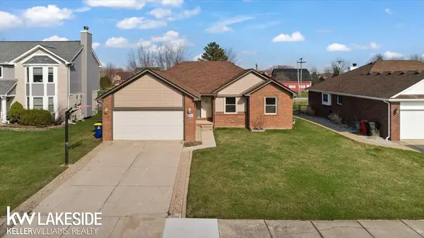 53558 Spurry LN, Chesterfield Twp, MI 48051