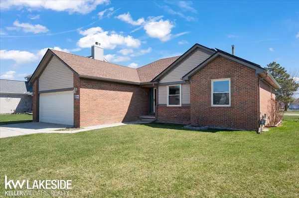 53558 Spurry LN, Chesterfield Twp, MI 48051