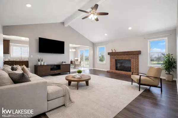 53558 Spurry LN, Chesterfield Twp, MI 48051