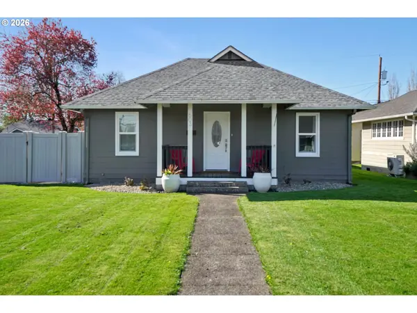 603 15TH AVE, Longview, WA 98632