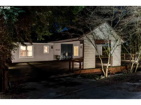 4068 SW HEWETT BLVD, Portland, OR 97221