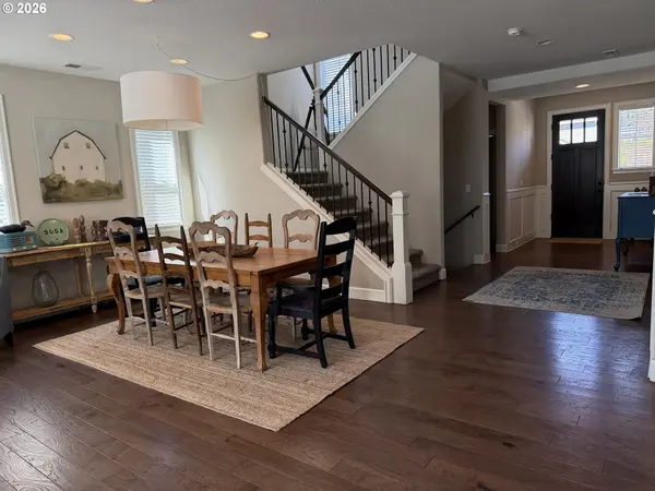 2491 SATTER ST, West Linn, OR 97068