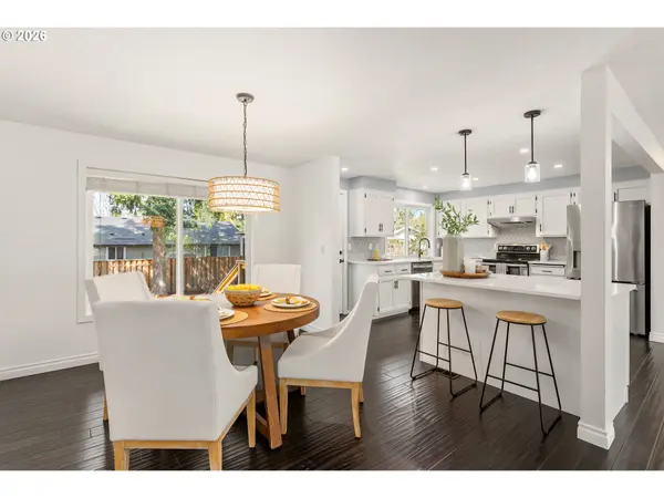 12785 SW Percheron LN, Beaverton, OR 97008