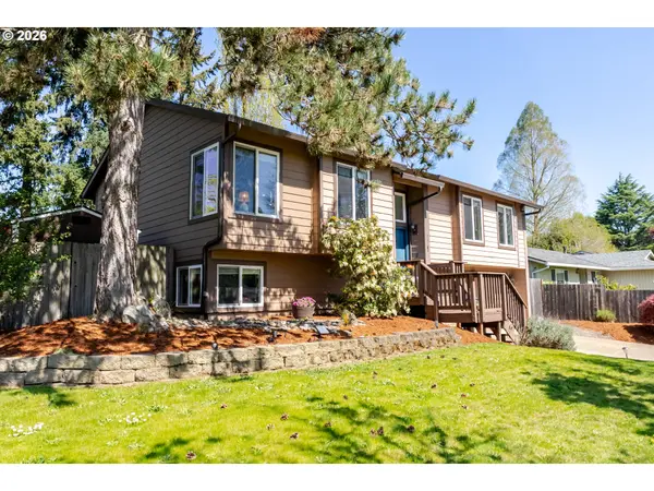 12785 SW Percheron LN, Beaverton, OR 97008