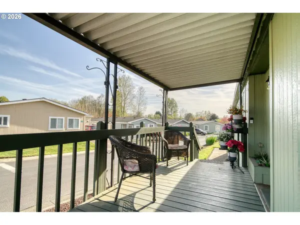 51560 SE 6th ST, Scappoose, OR 97056