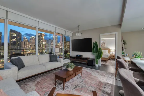 1188 3 ST SE #1409, Calgary, AB T2G 1H8