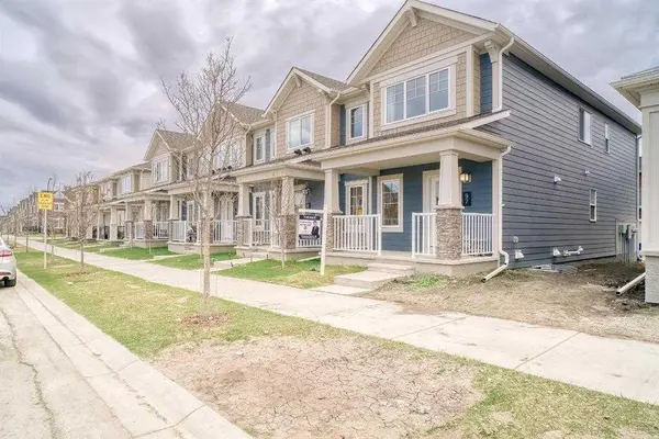 97 Yorkville BLVD SW, Calgary, AB T2X 4J9