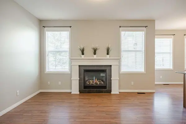 1001 8 ST NW #2303, Airdrie, AB T4B 0W5