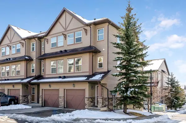 28 Heritage DR #97, Cochrane, AB T4C 0J9