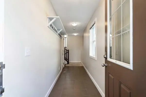 28 Heritage DR #97, Cochrane, AB T4C 0J9