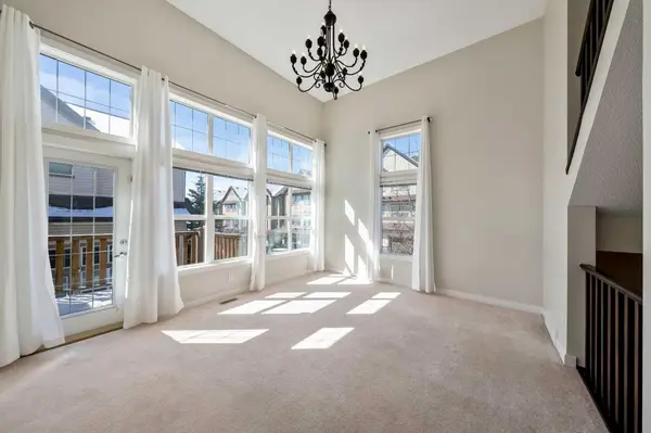 28 Heritage DR #97, Cochrane, AB T4C 0J9