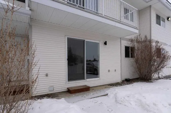 4917 68 ST #101B, Camrose, AB T4V 4T8