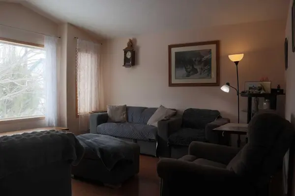 5228 41 st Crescent, Innisfail, AB T4G1W5