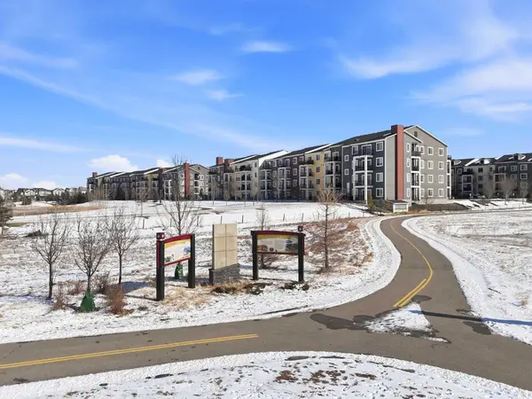 99 Copperstone PARK SE #2208, Calgary, AB T2Z 5C9