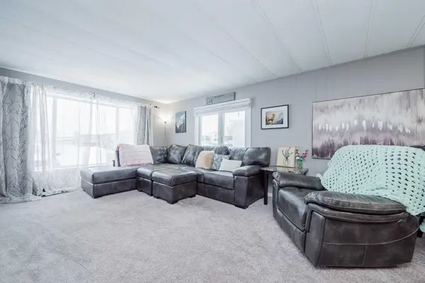 10615 88 ST ##161, Grande Prairie, AB T8X 1P5