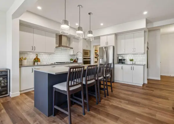 24 Willow Park PT, Cochrane, AB T4C 2V3