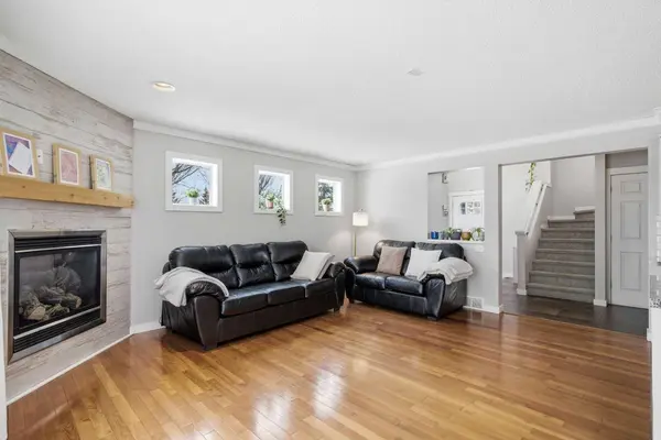 223 Copperfield GN, Calgary, AB T2Z 4T9